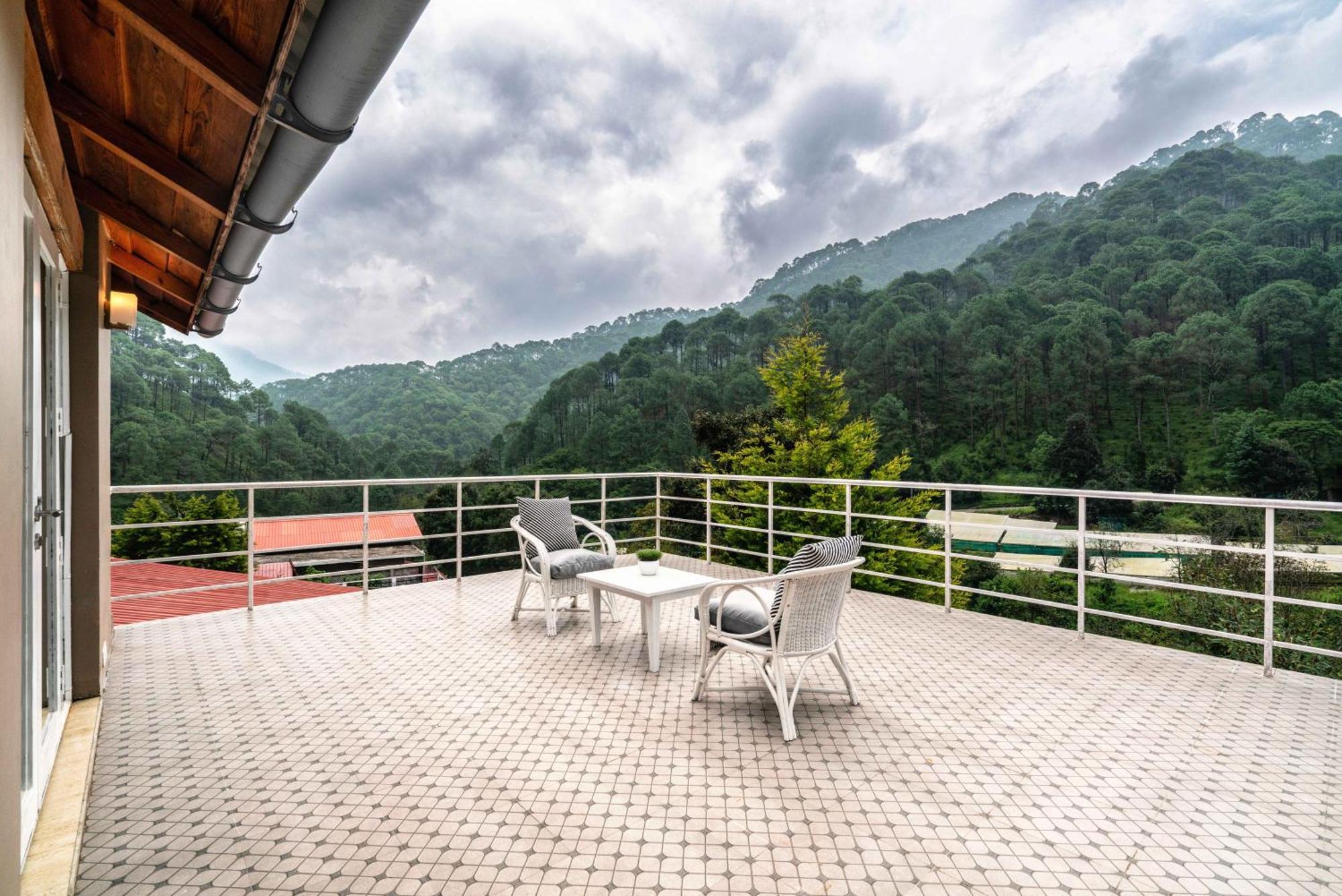 Casa Bhimtal Vila Exterior foto