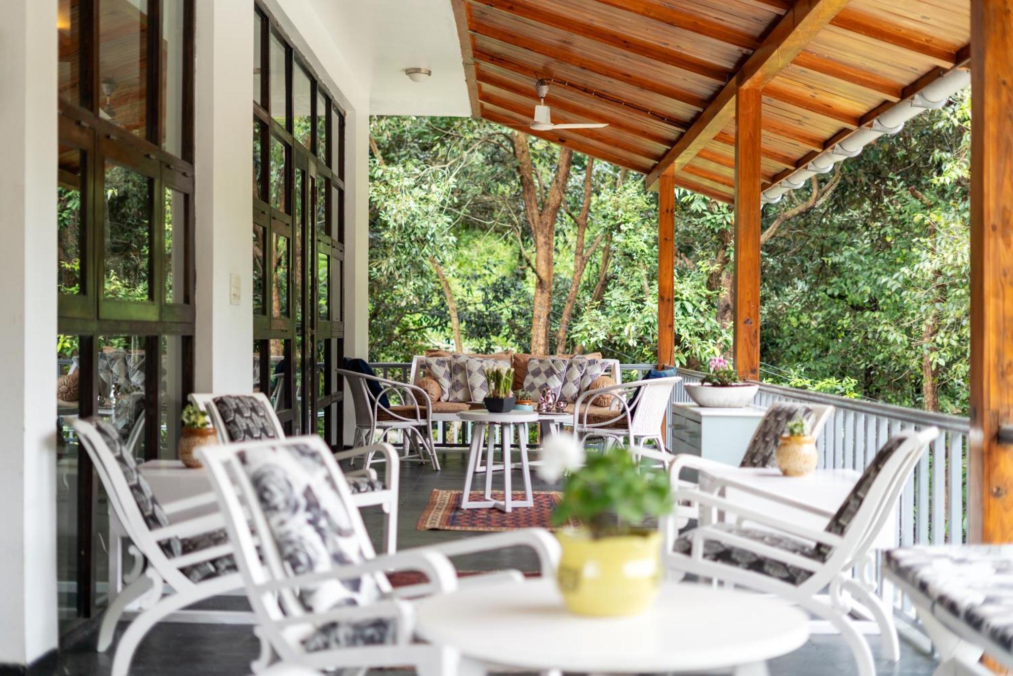 Casa Bhimtal Vila Exterior foto